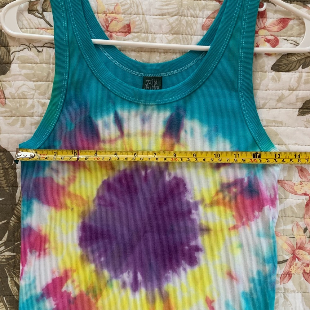 🆓☀️ Wild Fable Womens Tie Dye Tank Size Medium - Picture 5 of 7